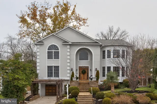 $1,850,000 | 9715 Singleton Drive, Bethesda, MD 20817