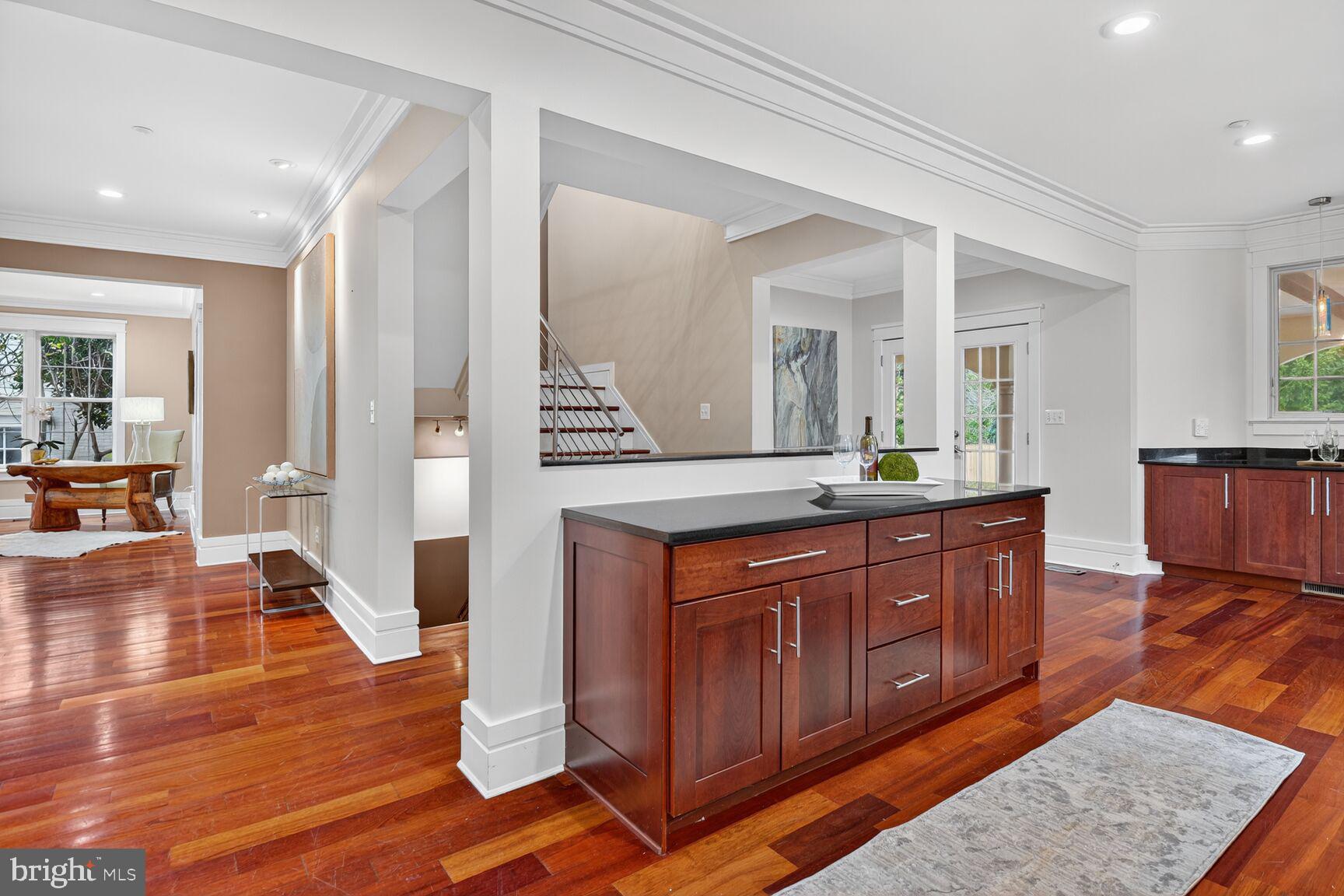 9715 Singleton Drive Bethesda, MD 20817 - Photo 14 of 56