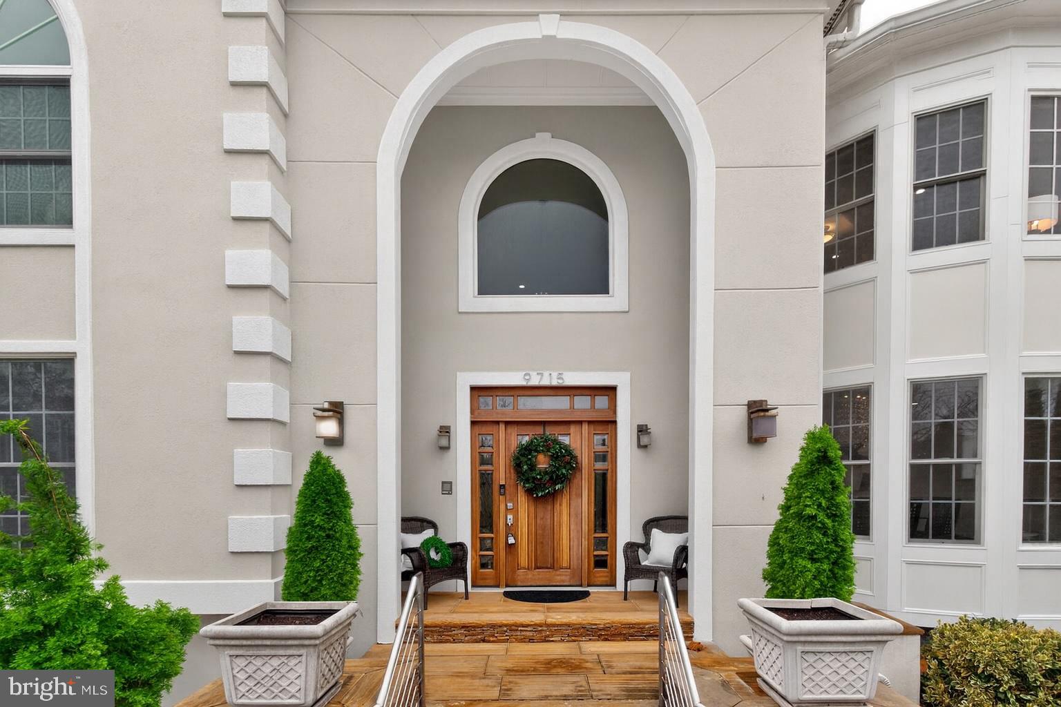 9715 Singleton Drive Bethesda, MD 20817 - Photo 2 of 56