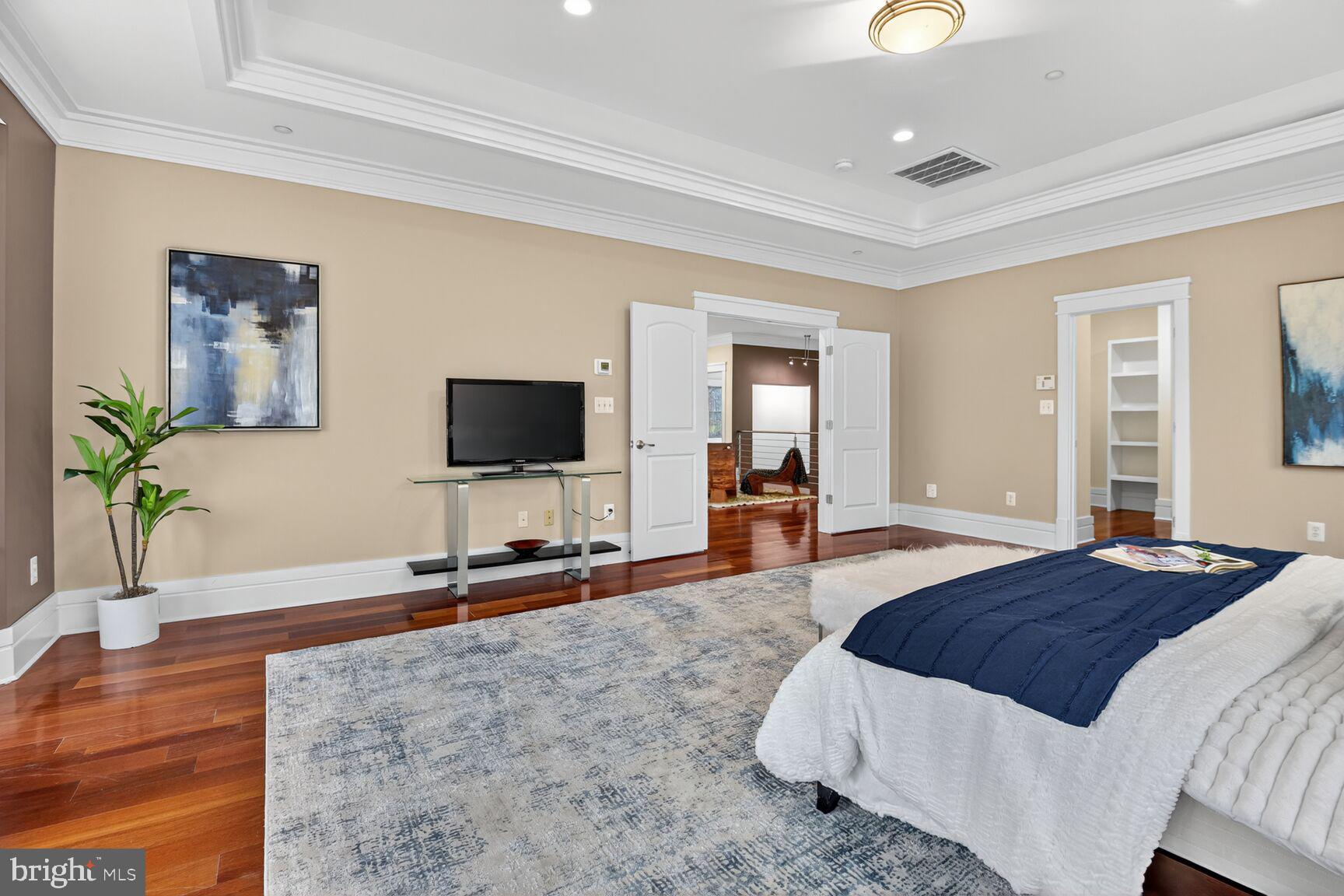 9715 Singleton Drive Bethesda, MD 20817 - Photo 21 of 56