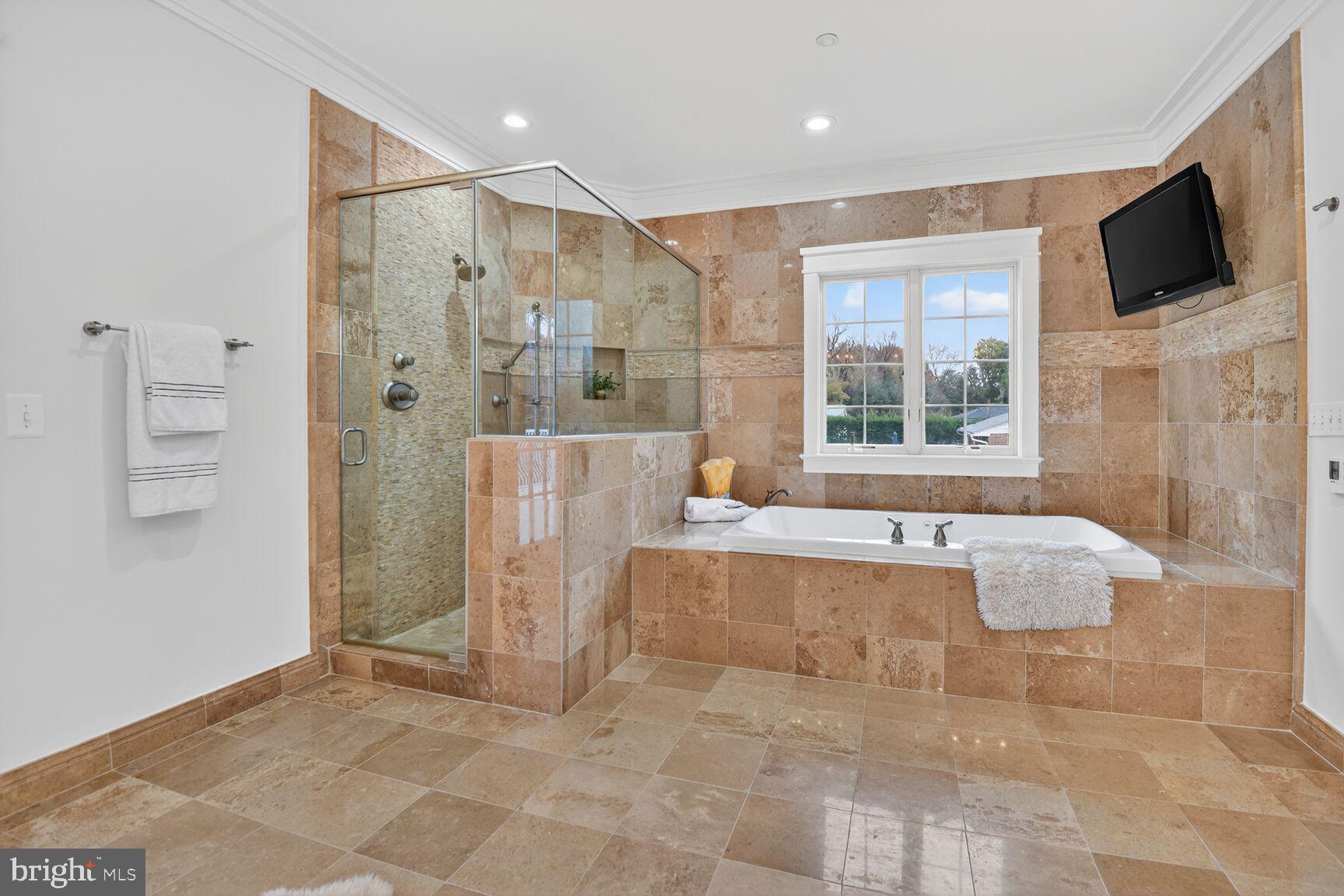 9715 Singleton Drive Bethesda, MD 20817 - Photo 22 of 56