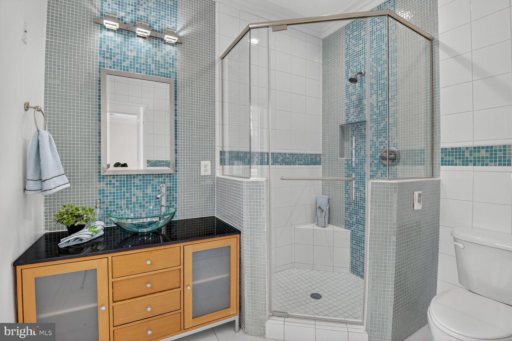 9715 Singleton Drive Bethesda, MD 20817 - Photo 28 of 56