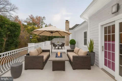 $1,850,000 | 9715 Singleton Drive, Bethesda, MD 20817