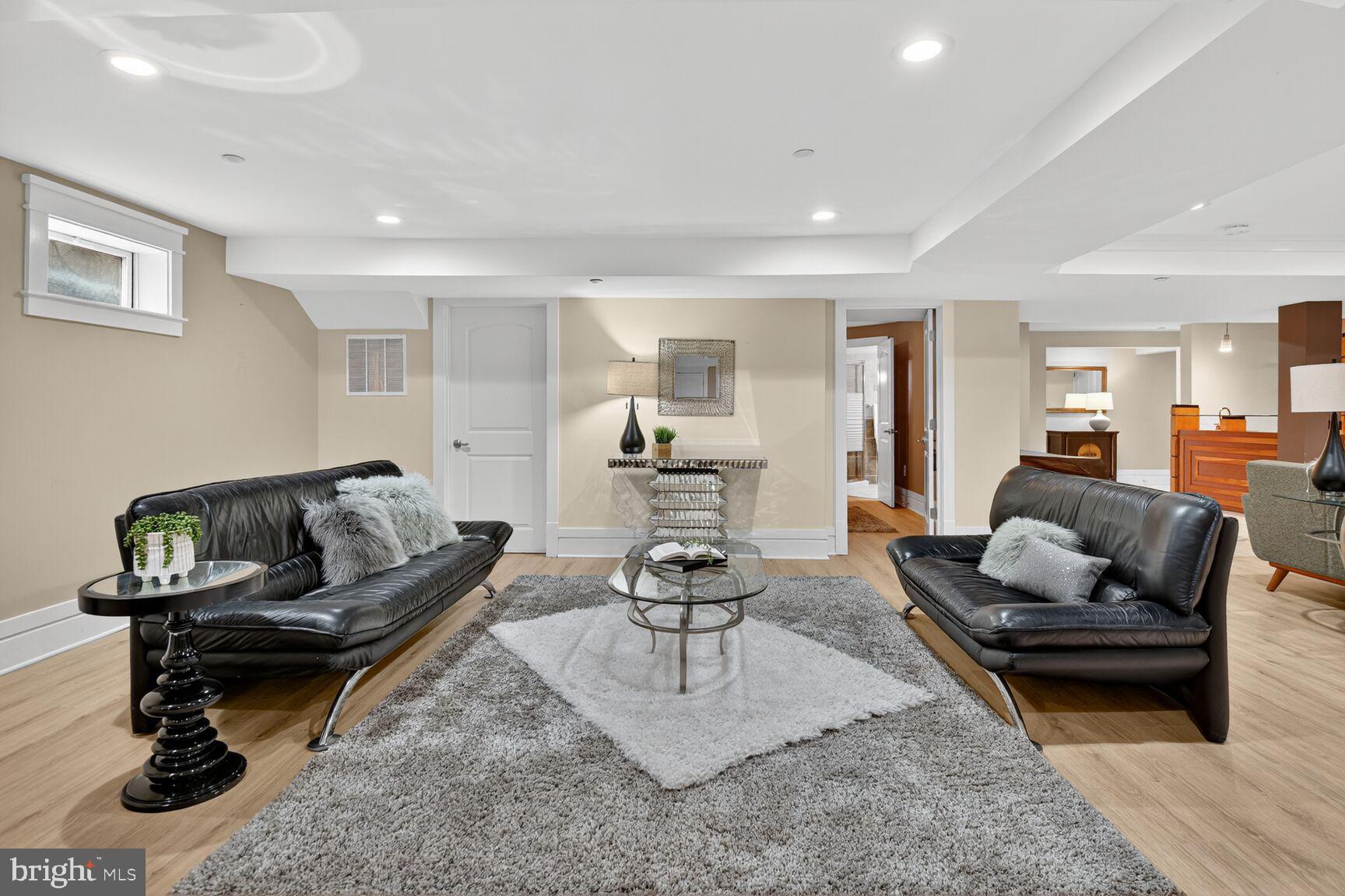 9715 Singleton Drive Bethesda, MD 20817 - Photo 39 of 56