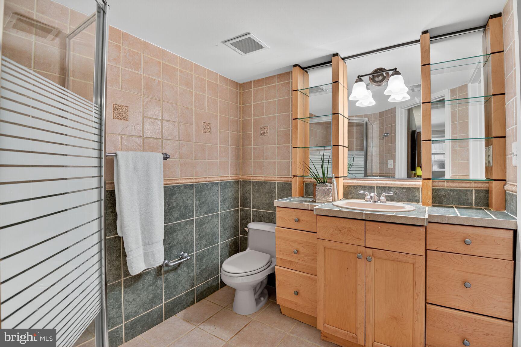 9715 Singleton Drive Bethesda, MD 20817 - Photo 41 of 56