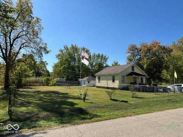 $109,900 | 2103 East Yale Avenue, Muncie, IN 47303