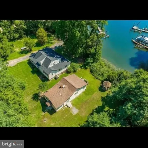 a view of an outdoor space and a yard