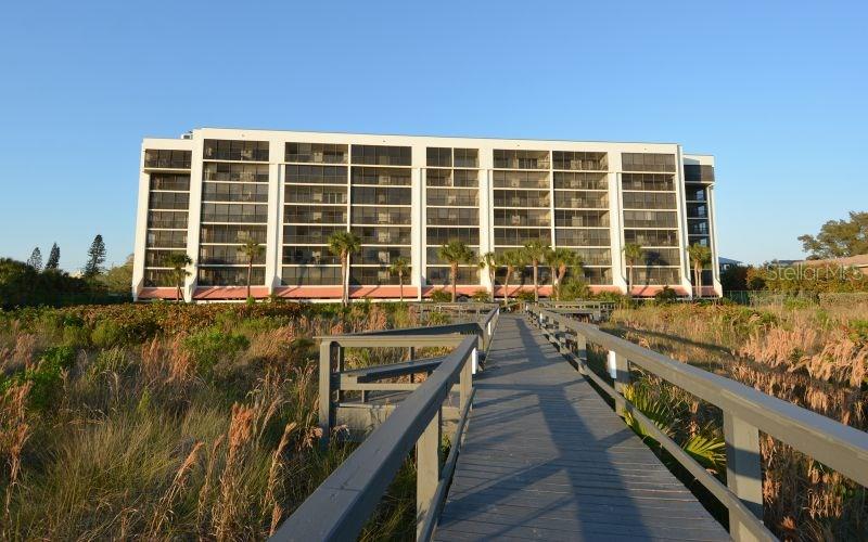 420 Beach Road, Unit 506 Sarasota, FL 34242 - Photo 1 of 1 Gallery Image 1