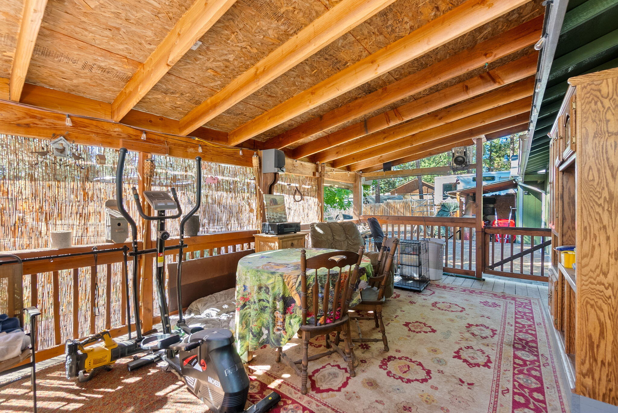 19275 Cherokee Road Bend, OR 97702 - Photo 45 of 47 45-web-or-mls-Riley Visuals-45