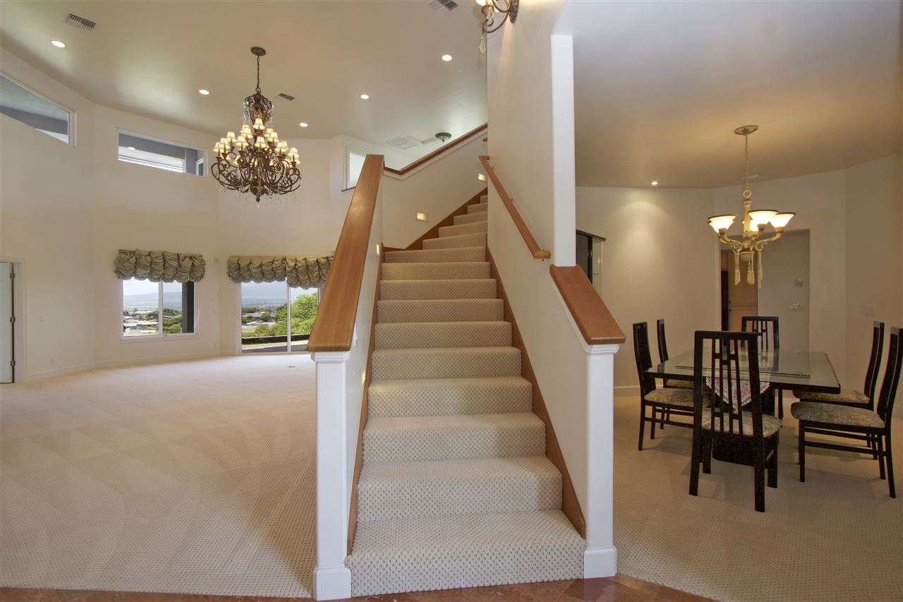 75 Kamalei Circle Kahului, HI 96732 - Photo 11 of 24 a view of a dining room with furniture and chandelier