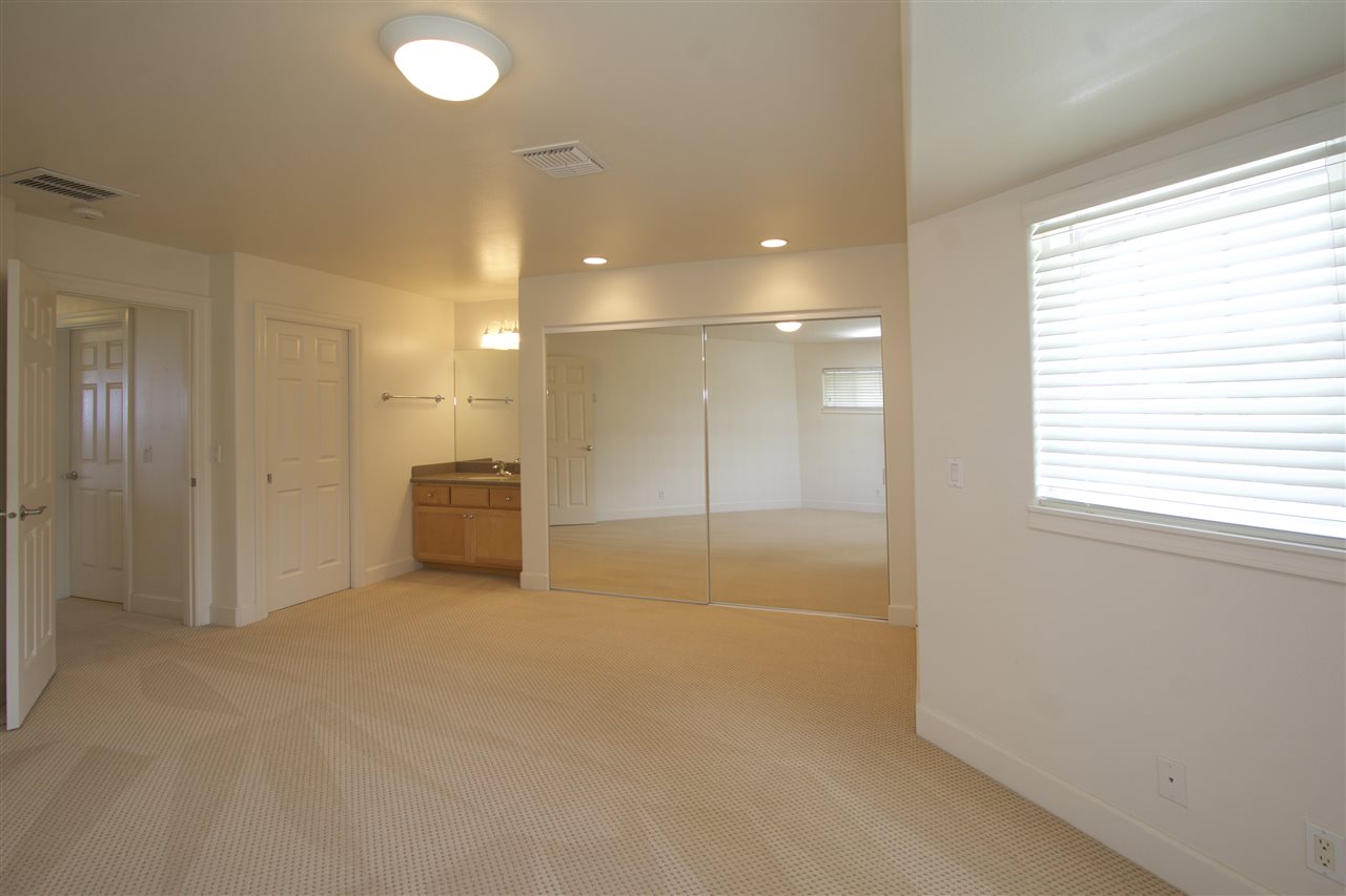 75 Kamalei Circle Kahului, HI 96732 - Photo 18 of 24 a view of empty room with a sink and a window