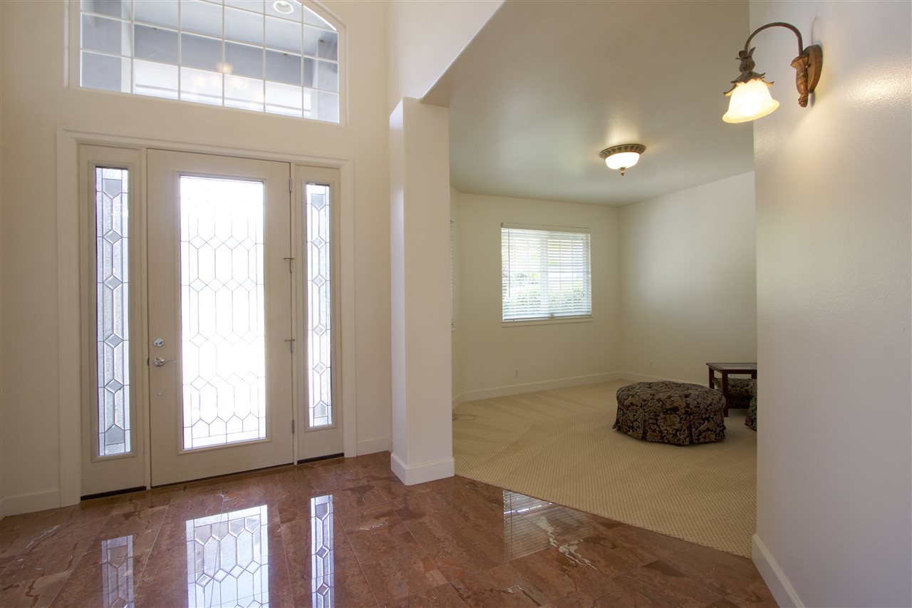 75 Kamalei Circle Kahului, HI 96732 - Photo 2 of 24 a view of a livingroom with a window