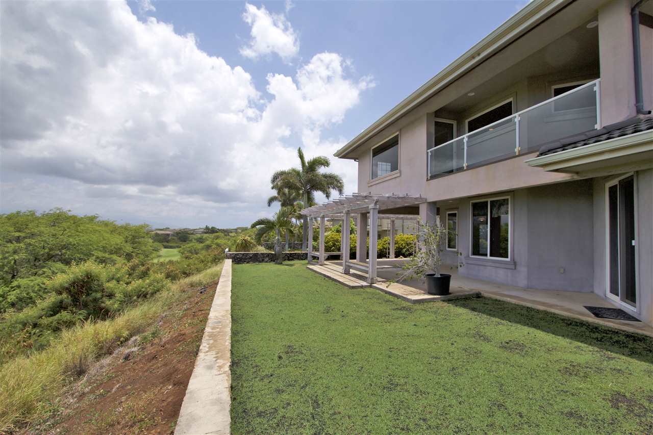 75 Kamalei Circle Kahului, HI 96732 - Photo 24 of 24 a view of a house with a yard porch and sitting area