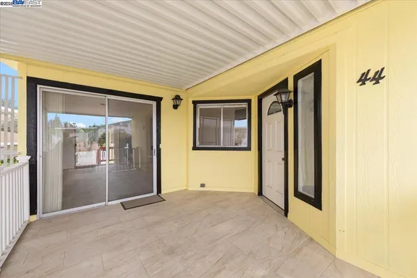 $195,000 | 3263 Vineyard Avenue, Unit 44, Pleasanton, CA 94566