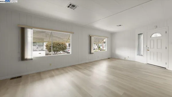 $195,000 | 3263 Vineyard Avenue, Unit 44, Pleasanton, CA 94566