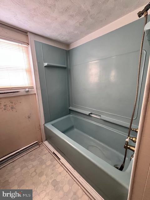 1857 Westside Lane Spring Grove, PA 17362 - Photo 20 of 35 a bathroom with a bathtub