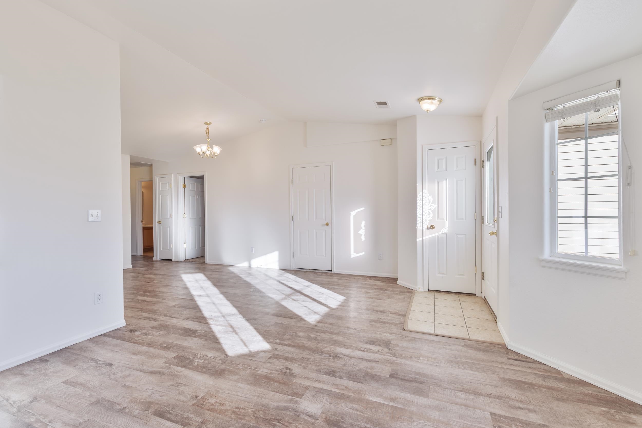 657 Springbrook Drive Grand Junction, CO 81504 - Photo 5 of 40