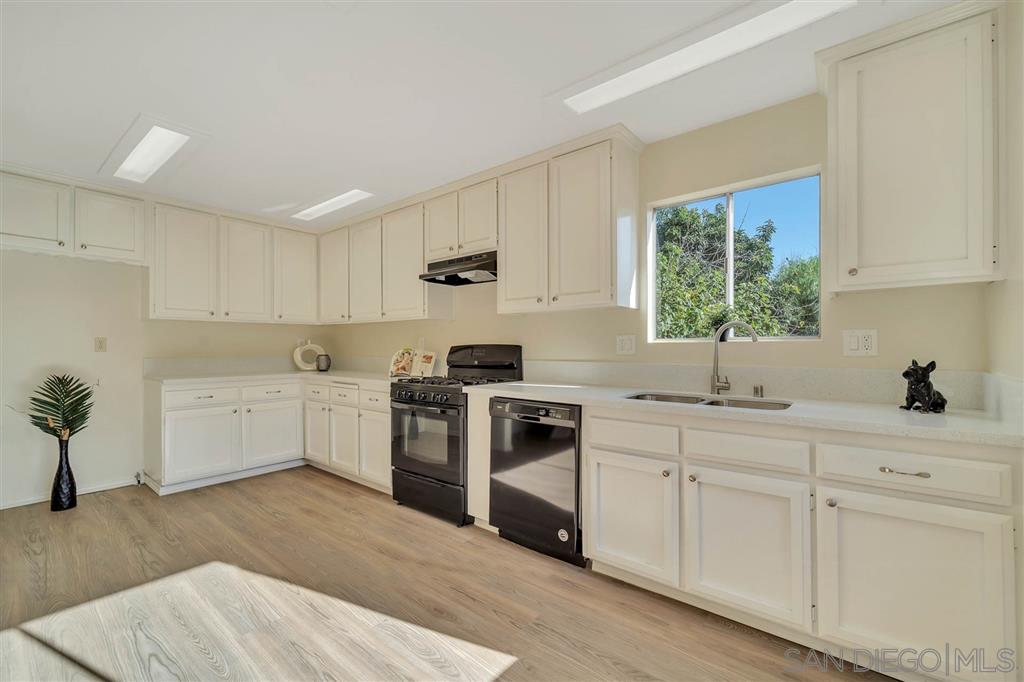 9115-9117 Valencia Street Spring Valley, CA 91977 - Photo 2 of 24