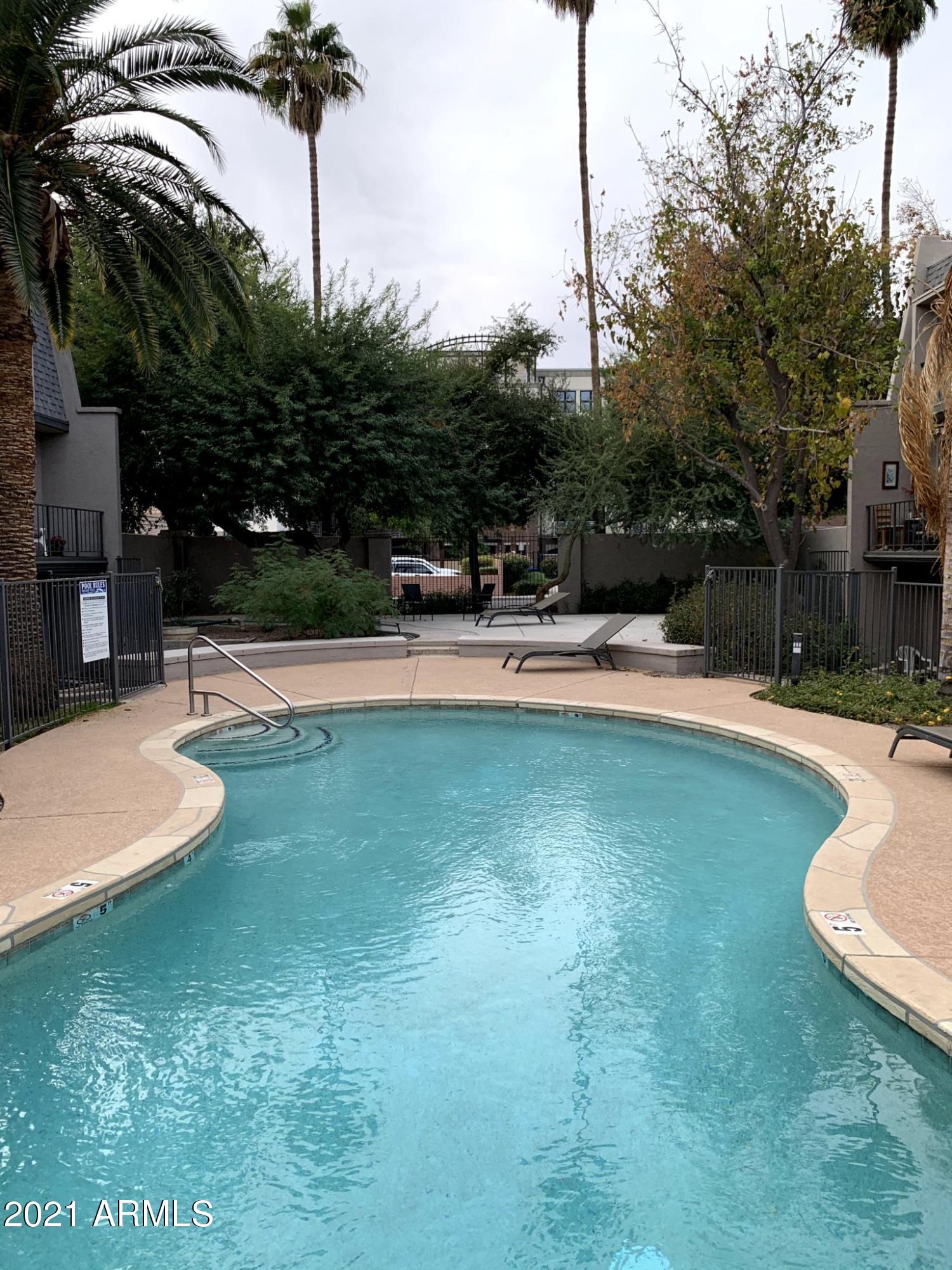 1018 East Osborn Road, Unit C Phoenix, AZ 85014 - Photo 3 of 5 Nq7r7ooWS-2PU-3SZZLwxQ