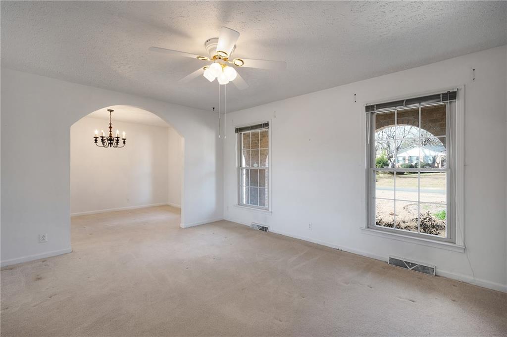 115 Windsor Drive Calhoun, GA 30701 - Photo 12 of 48