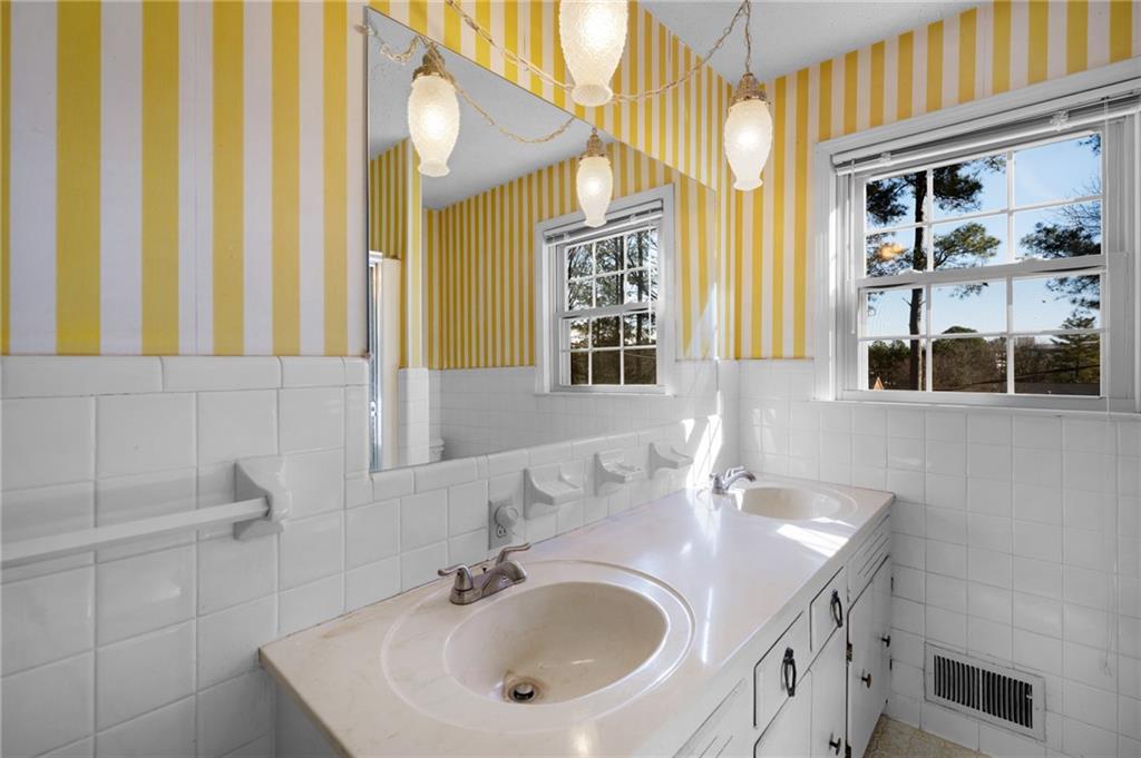 115 Windsor Drive Calhoun, GA 30701 - Photo 30 of 48