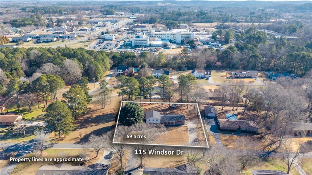 115 Windsor Drive Calhoun, GA 30701 - Photo 4 of 48