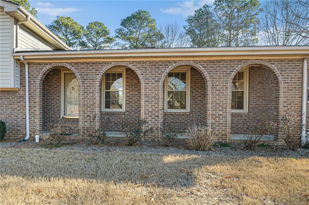 115 Windsor Drive Calhoun, GA 30701 - Photo 5 of 48