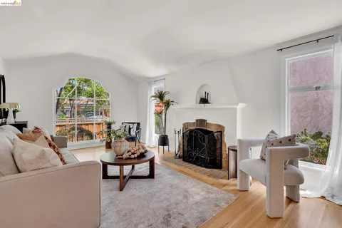 $1,395,000 | 844 Ramona Avenue, Albany, CA 94706