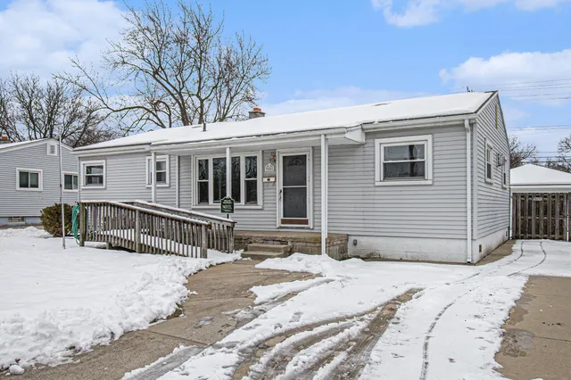$259,900 | 30801 Pardo Street, Garden City, MI 48135