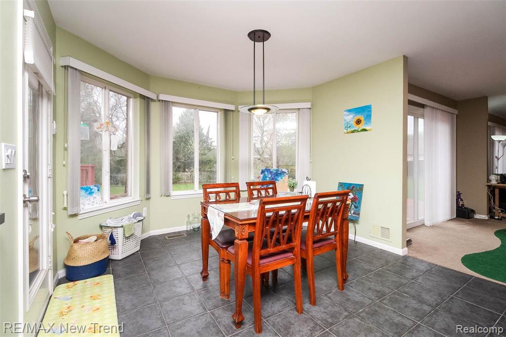24319 Homestead Court Novi, MI 48374 - Photo 11 of 48