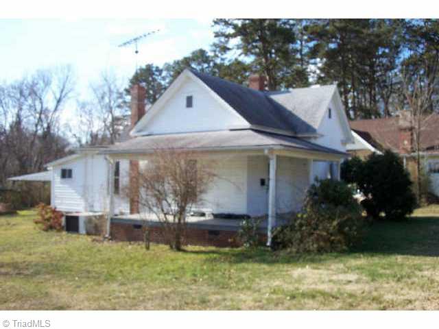 305 West Decatur Street Madison, NC 27025 - Photo 2 of 3 Other.