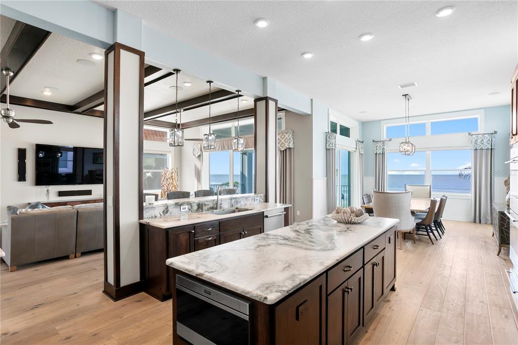 15612 Gulf Boulevard Redington Beach, FL 33708 - Photo 14 of 92