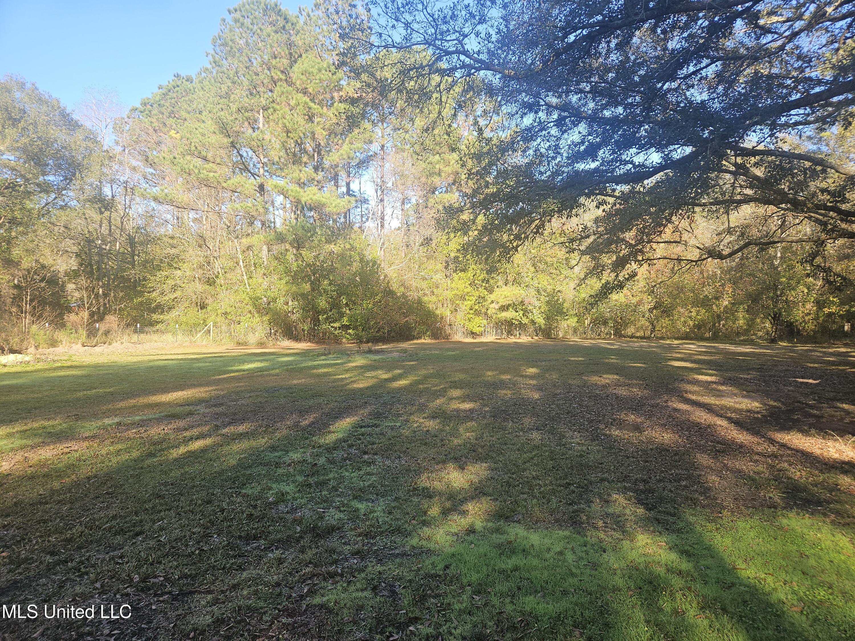 17209 Red Top Lane Moss Point, MS 39562 - Photo 15 of 17 15