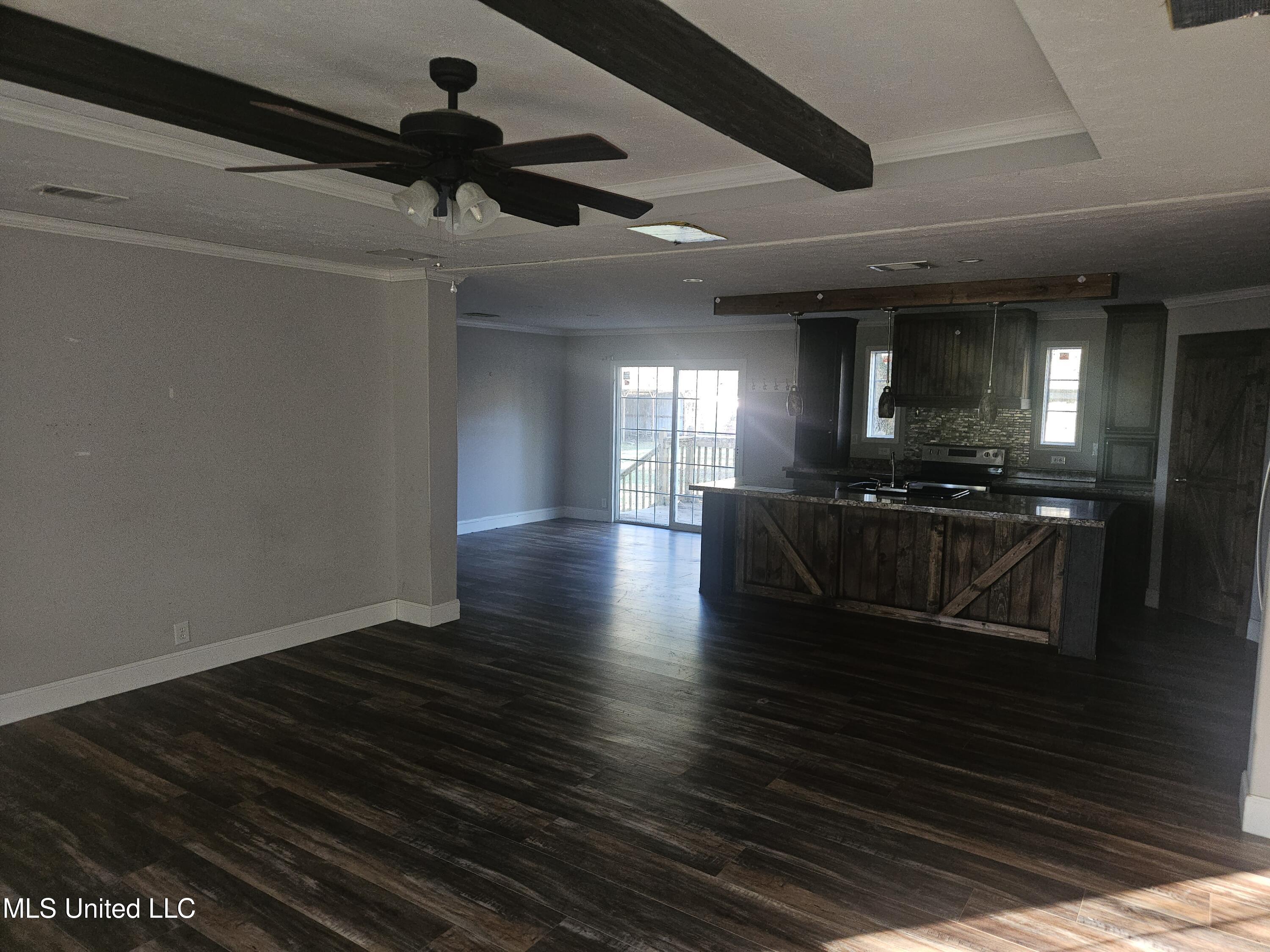 17209 Red Top Lane Moss Point, MS 39562 - Photo 2 of 17 2