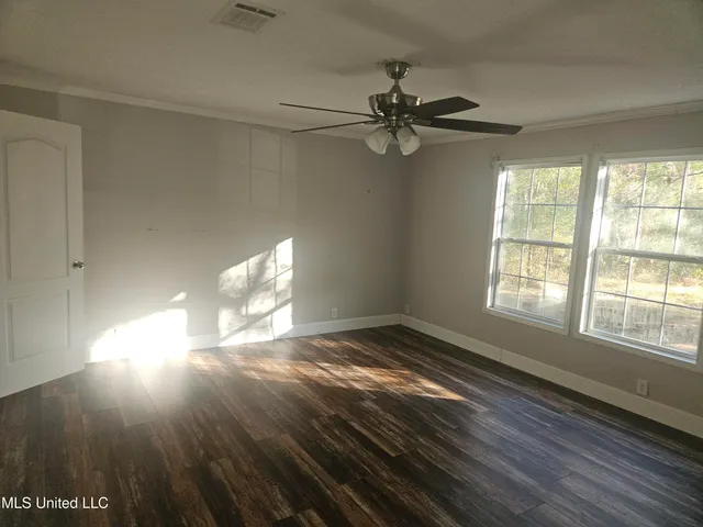 $180,000 | 17209 Red Top Lane, Moss Point, MS 39562