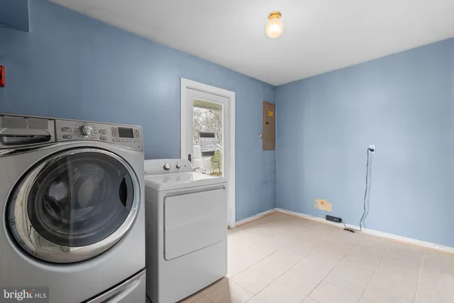 $549,999 | 13712 Beret Place, Silver Spring, MD 20906