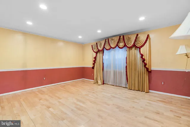 $549,999 | 13712 Beret Place, Silver Spring, MD 20906