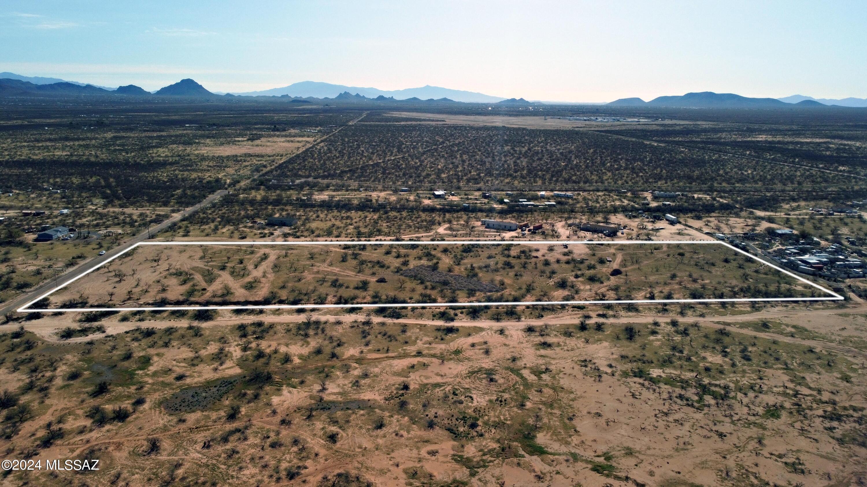 11155 West Park Road Tucson, AZ 85735 - Photo 5 of 11 3 outline