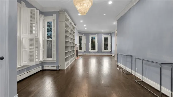 $1,850,000 | 5743 South Kimbark Avenue, Chicago, IL 60637