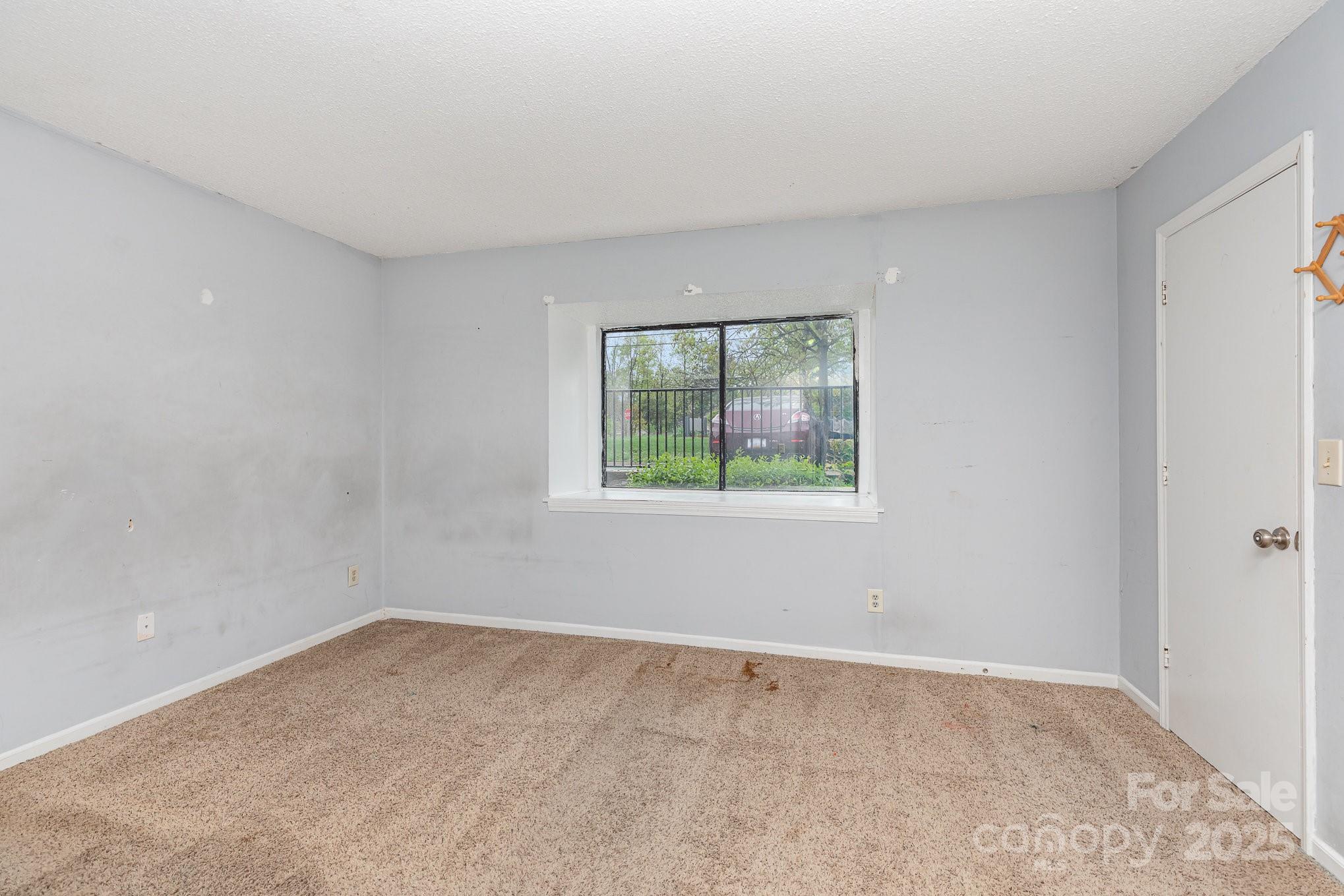 10967 Harrowfield Road Charlotte, NC 28226 - Photo 13 of 31 Gallery Image 13
