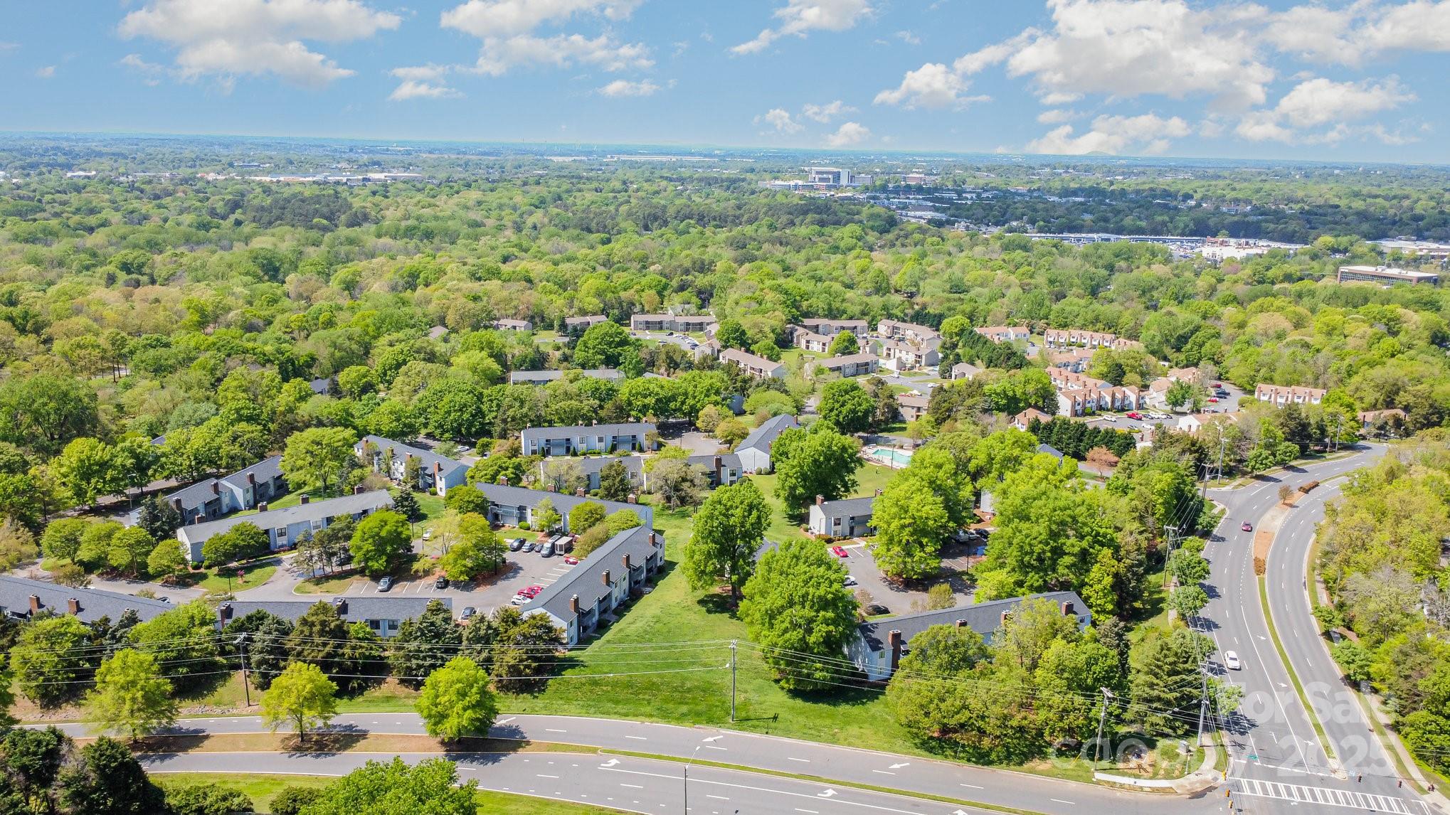 10967 Harrowfield Road Charlotte, NC 28226 - Photo 26 of 31 Gallery Image 26