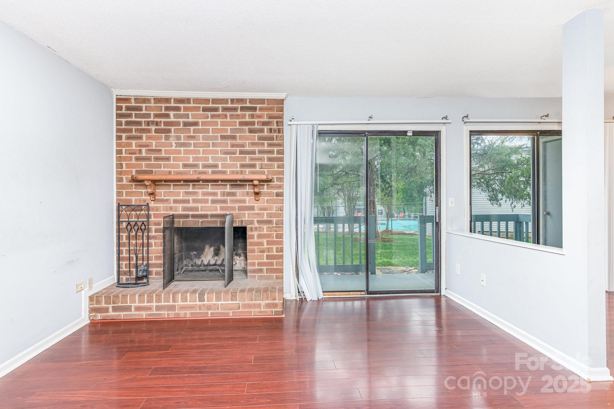 10967 Harrowfield Road Charlotte, NC 28226 - Photo 4 of 31 Gallery Image 4