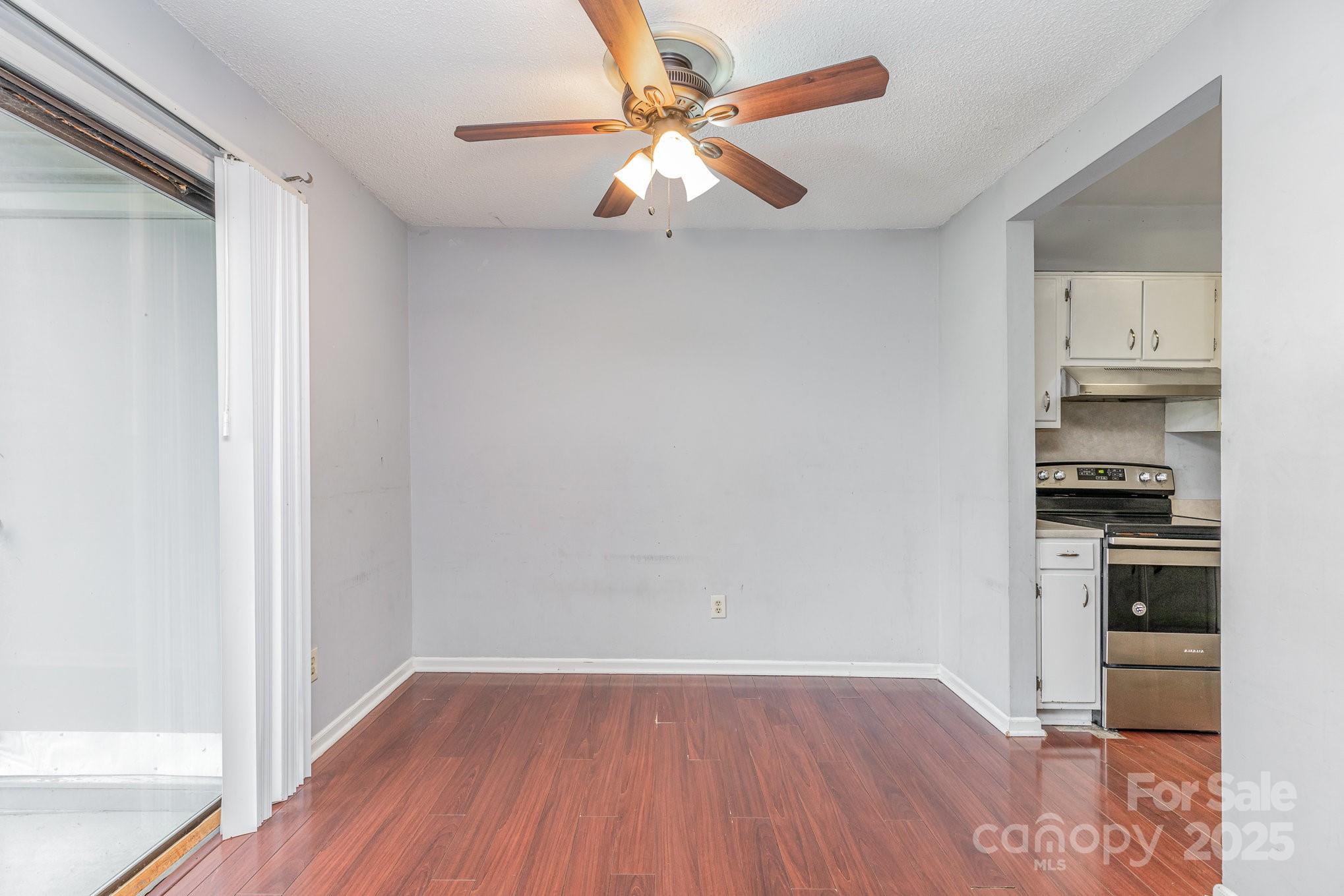 10967 Harrowfield Road Charlotte, NC 28226 - Photo 7 of 31 Gallery Image 7