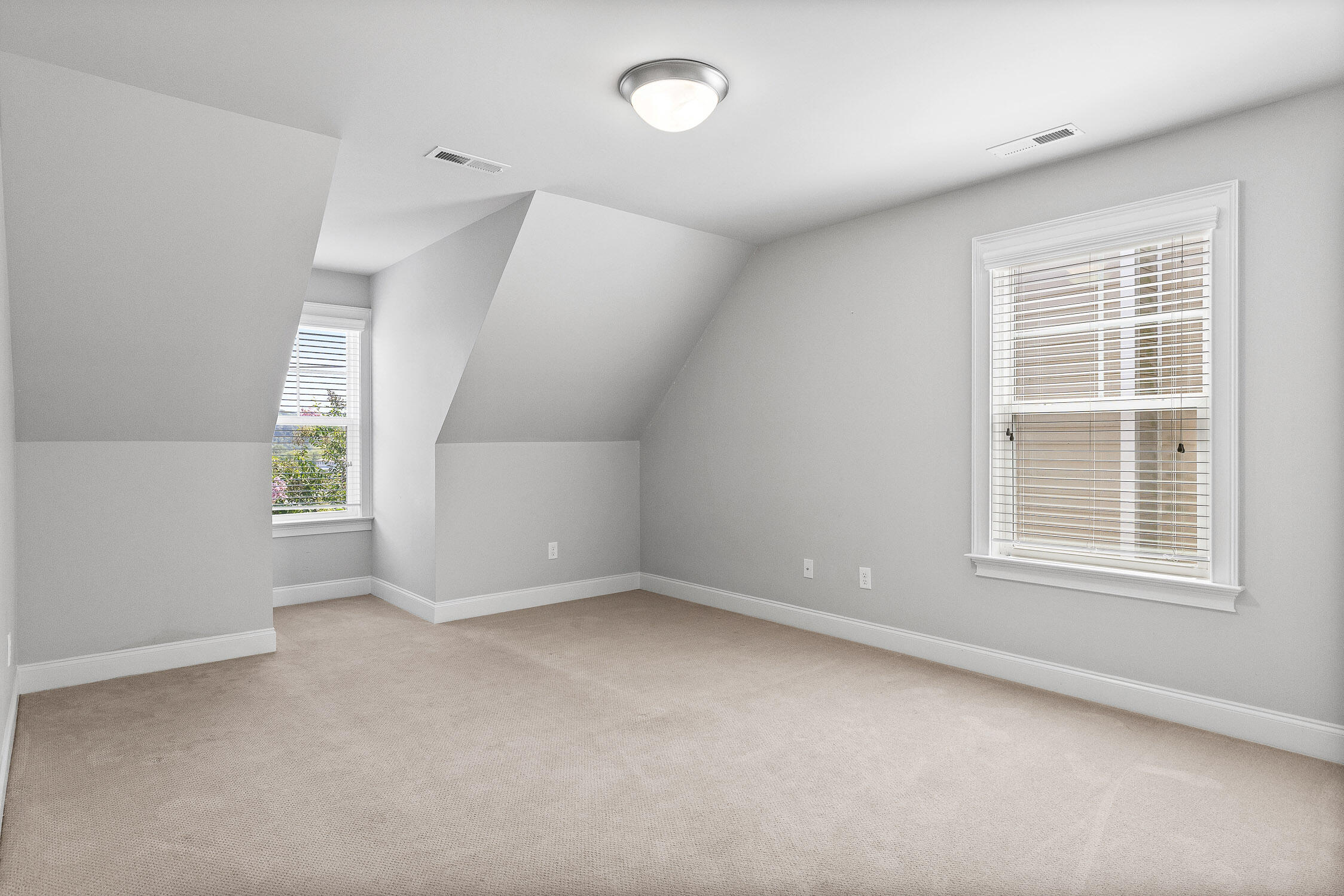 161 Riverside Avenue Chattanooga, TN 37405 - Photo 23 of 36 Riverside-30
