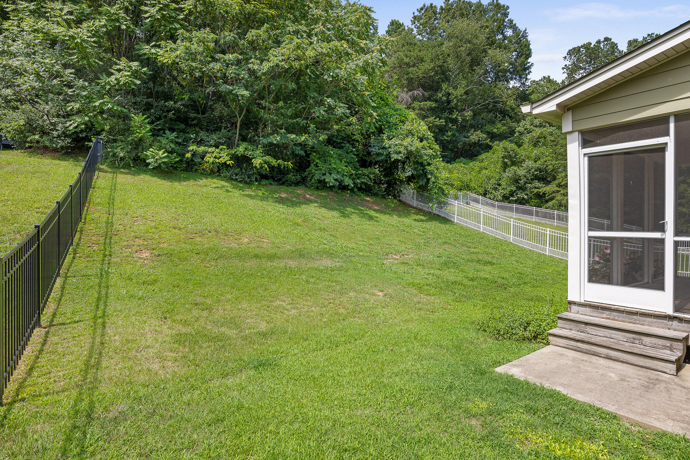 161 Riverside Avenue Chattanooga, TN 37405 - Photo 34 of 36 Riverside-37