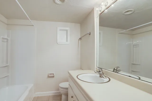 $1,295 | 1624 Marshall Street, Unit 5, Houston, TX 77006