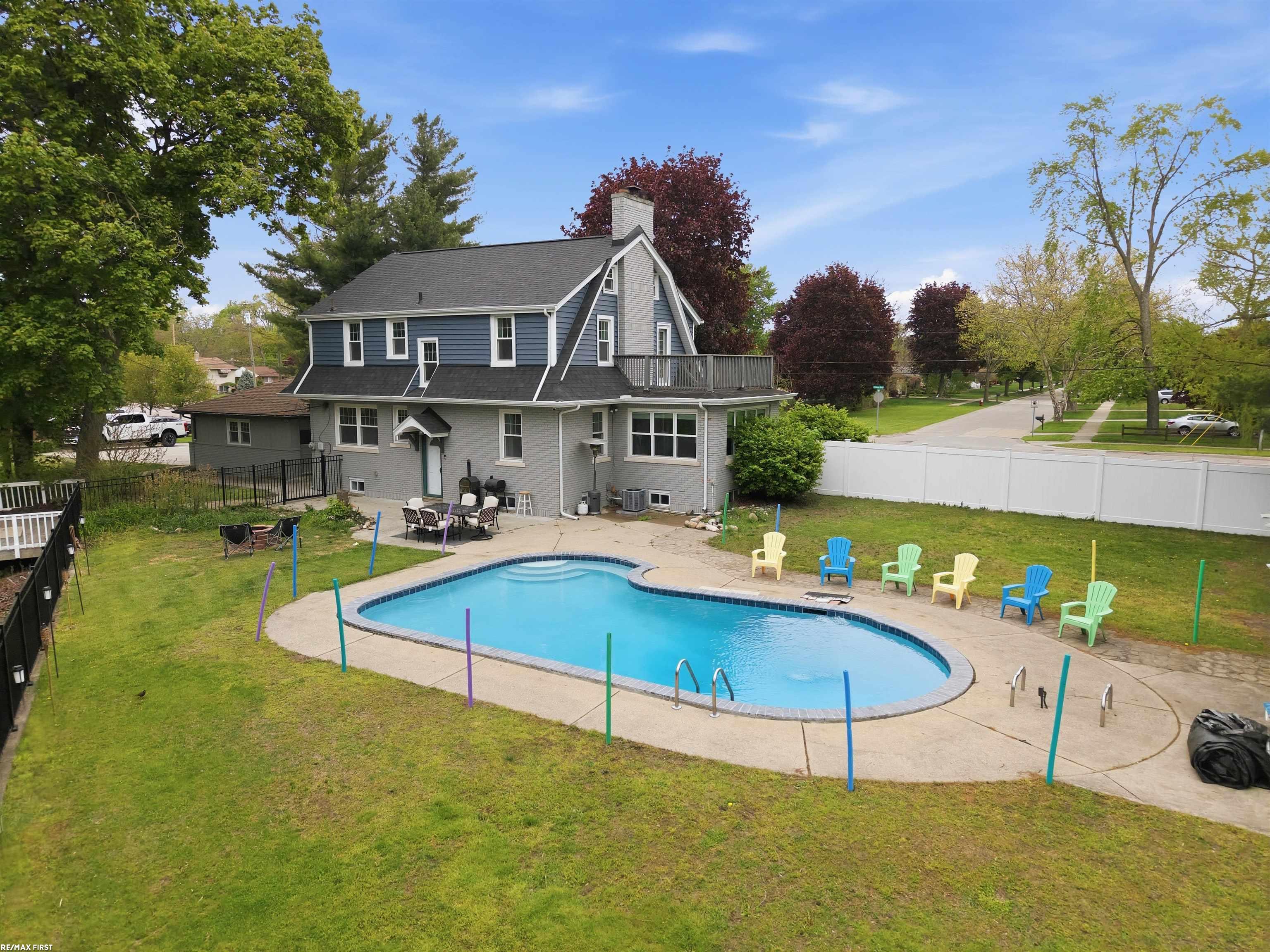 8490 Clinton River Road Sterling Heights, MI 48314 - Photo 58 of 61