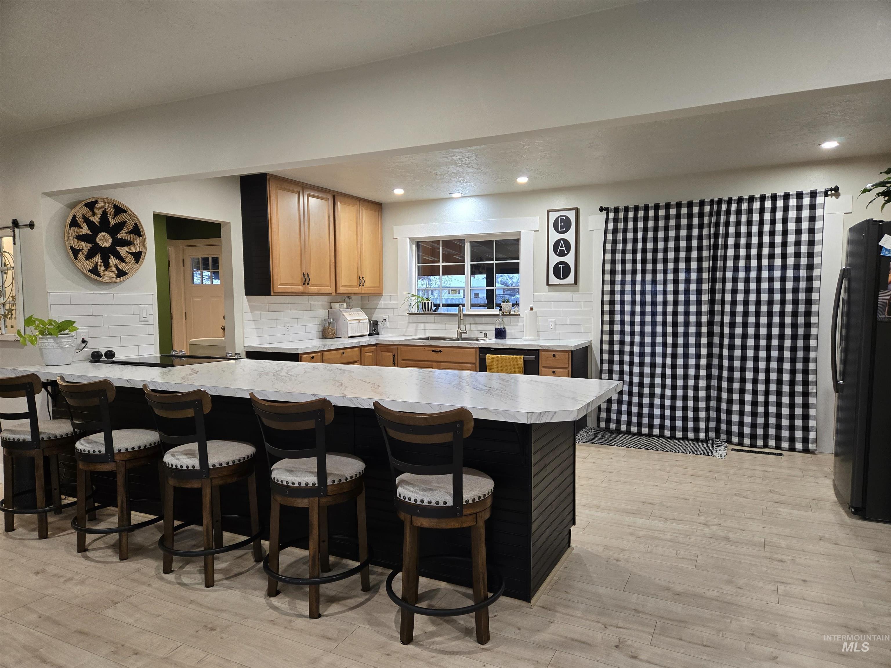 813 Reece Avenue Nyssa, OR 97913 - Photo 7 of 37