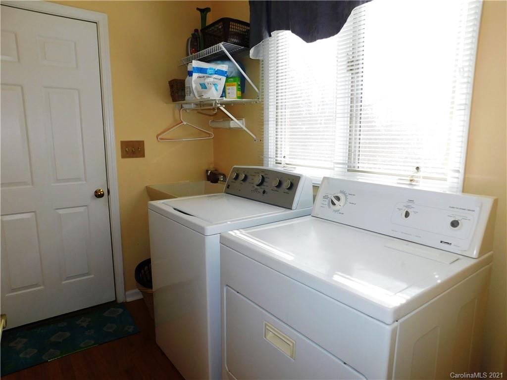 935 Kanuga Road Hendersonville, NC 28739 - Photo 20 of 25 Gallery Image 20