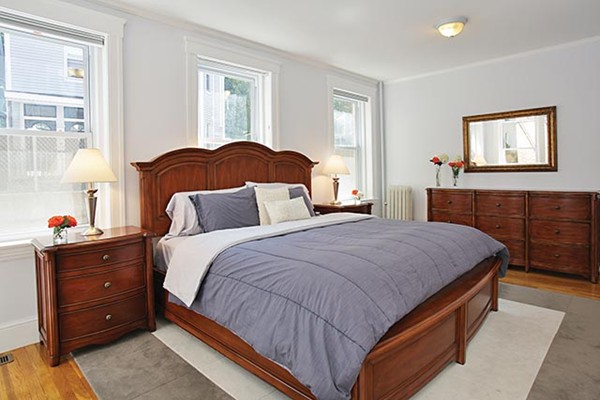 231 Freeman Street, Unit 1 Brookline, MA 02446 - Photo 7 of 9